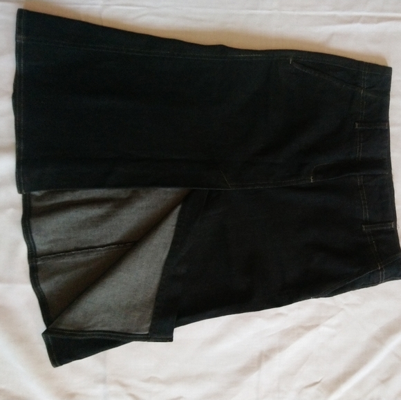 Theory Black Jean Skirt - Picture 4 of 6